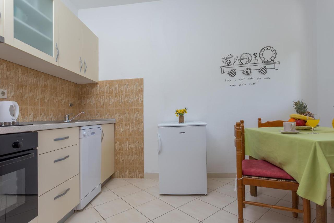 Marija Bibic Apartment Hvar Town