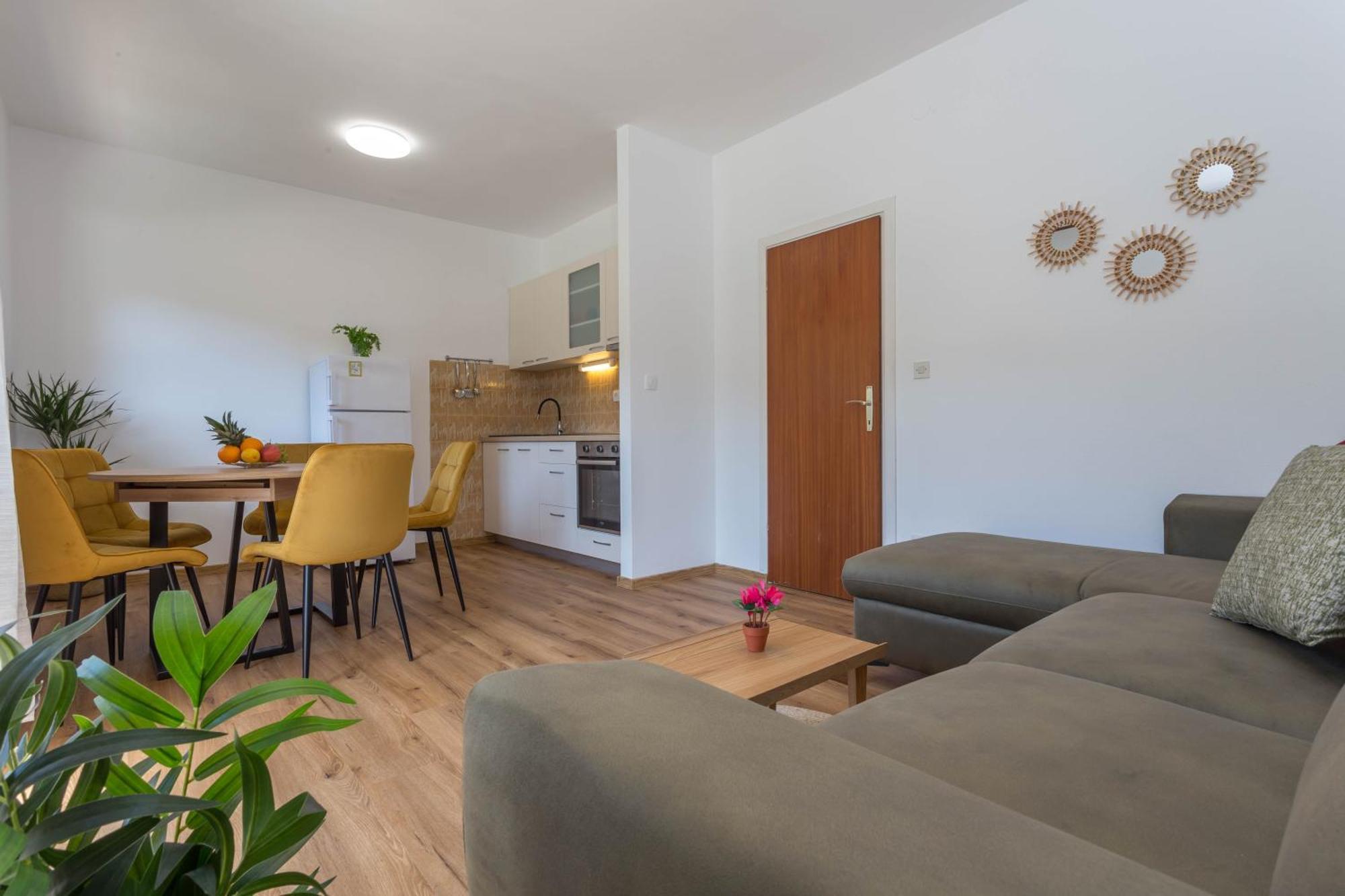 Marija Bibic Apartment Hvar Town
